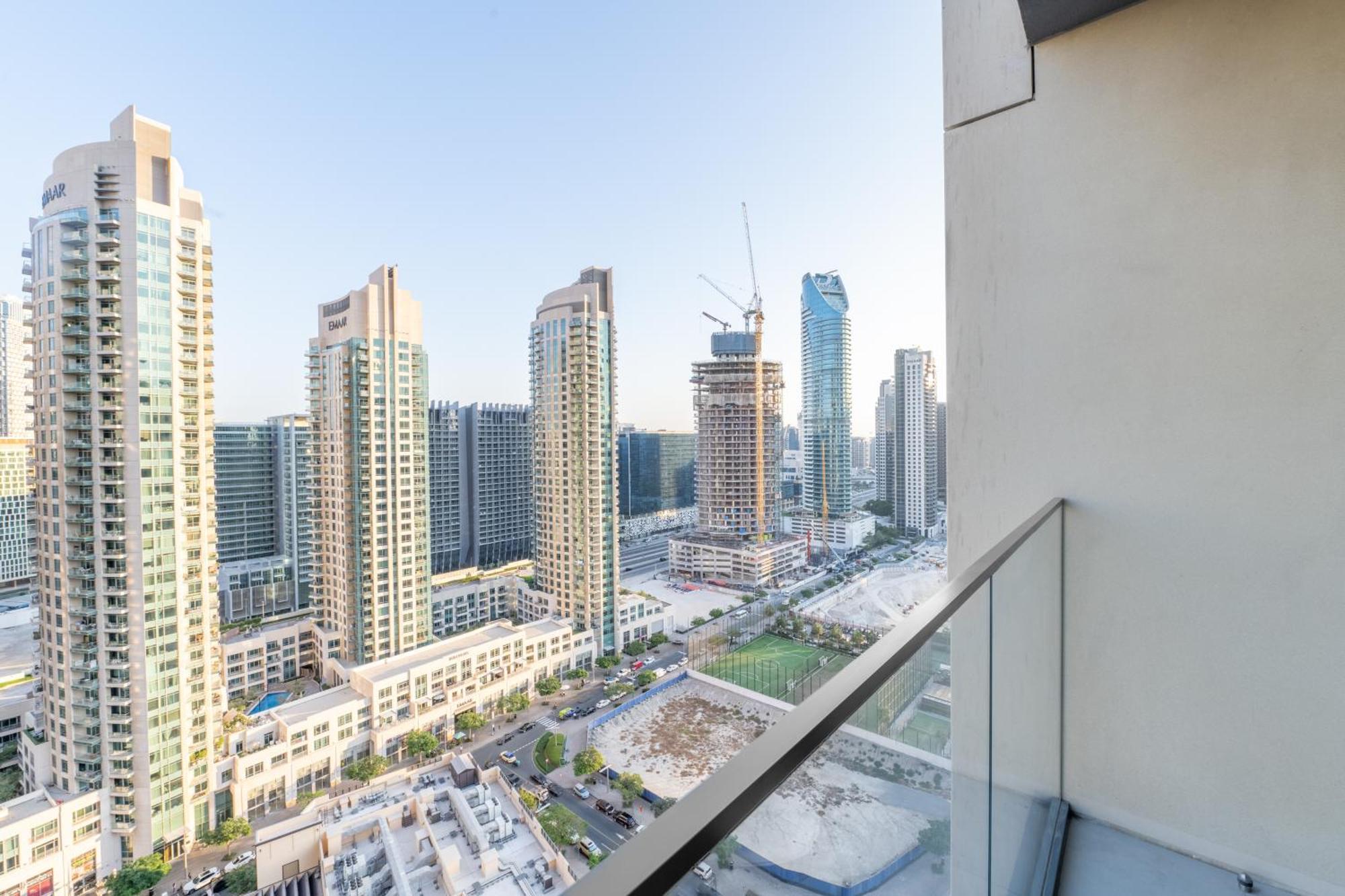 Elegant 2Br In Burj Royale Apartment Dubai Exterior photo