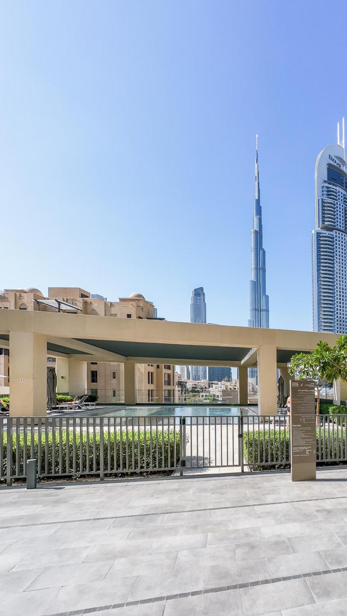 Elegant 2Br In Burj Royale Apartment Dubai Exterior photo